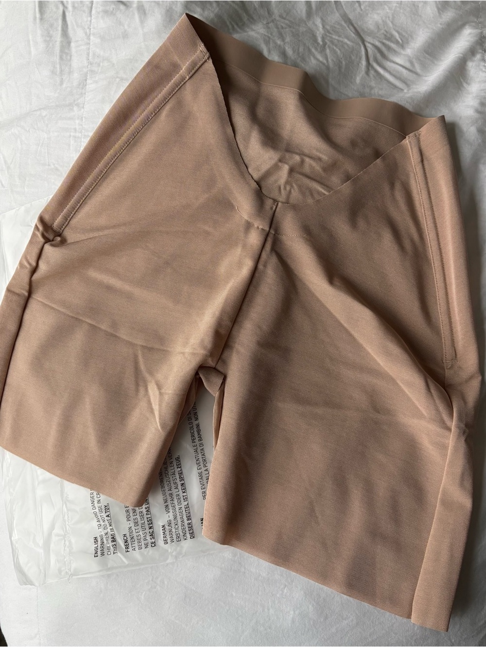 NWT Skims Sheer Sculpt - Low Back Short - Picture 6 of 6